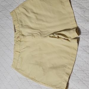 Vineyard vines shorts